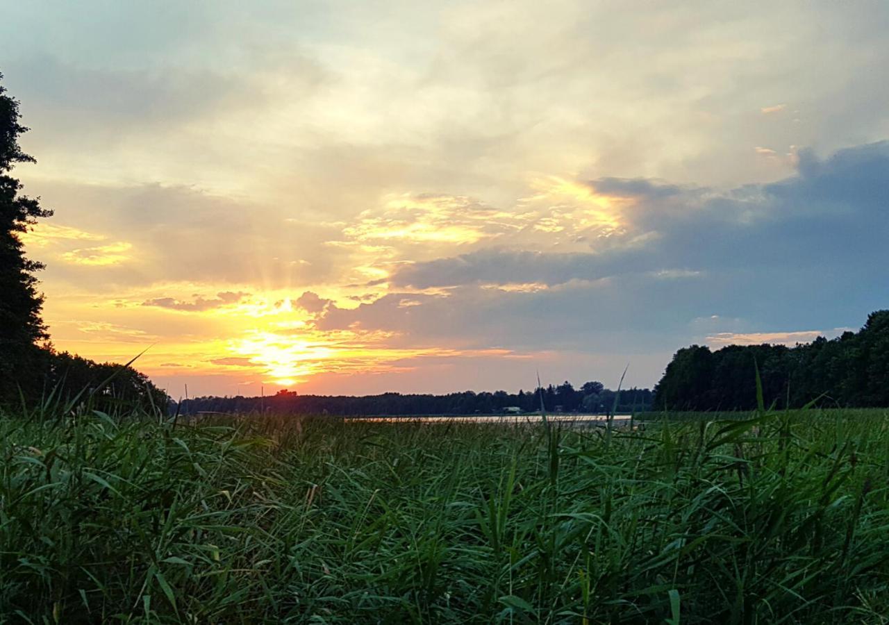 Pokamedulski Klasztor W Wigrach Wigry Exterior foto